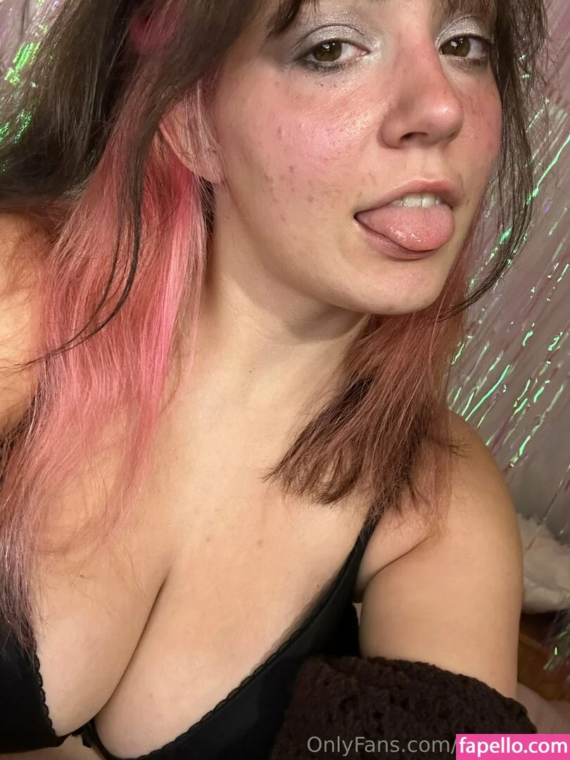 https: / zoeybenzz Onlyfans Photo Gallery 