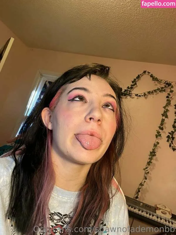 https: / zoeybenzz Onlyfans Photo Gallery 