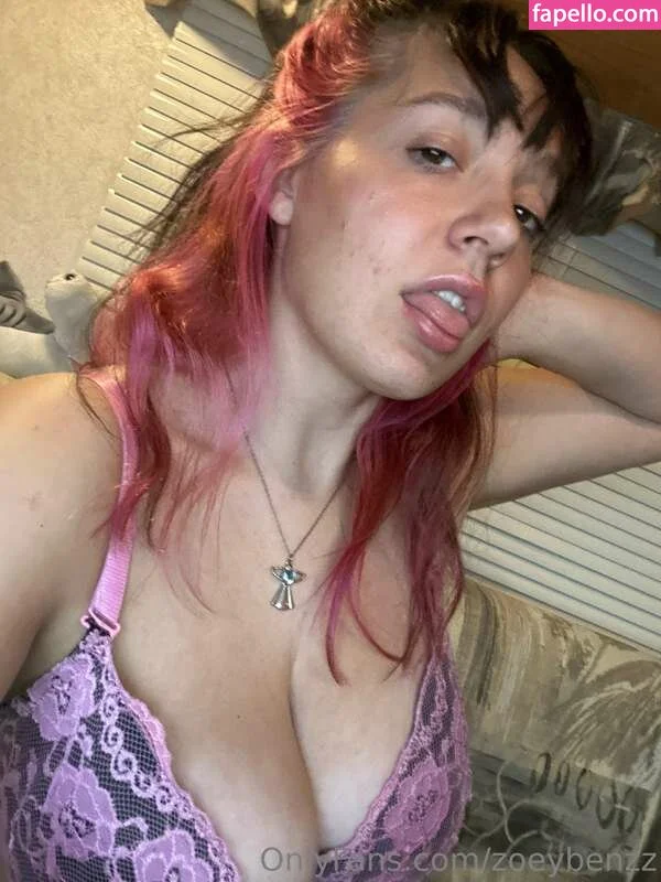 https: / zoeybenzz Onlyfans Photo Gallery 