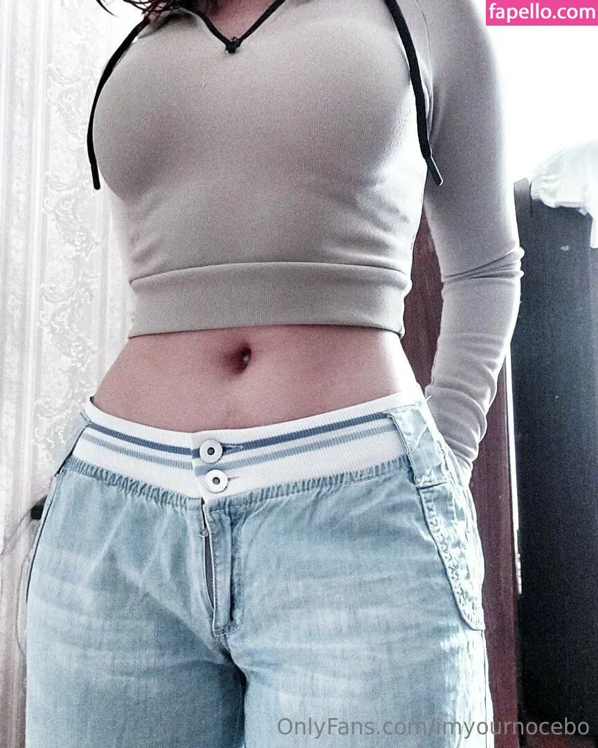 evagreenweb / imyournocebo Onlyfans Photo Gallery 