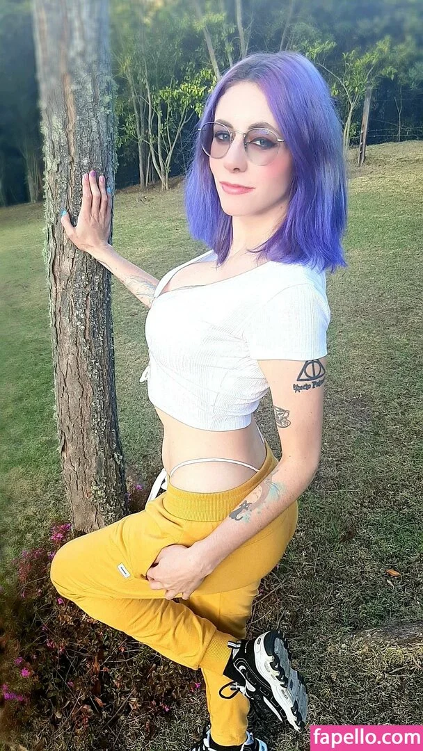 lanareid10 / lanareidishere Onlyfans Photo Gallery 