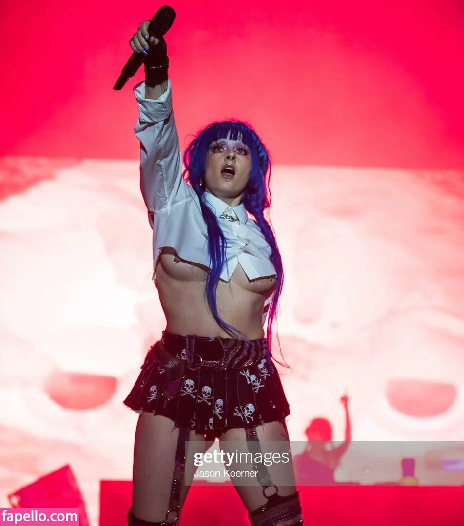 Ashnikko / ashnico / https: Onlyfans Photo Gallery 