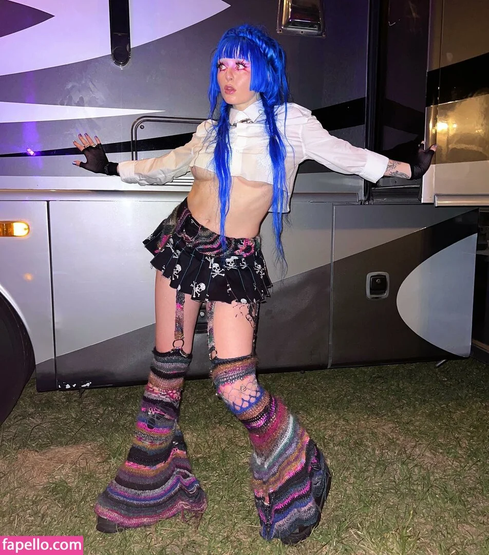 Ashnikko / ashnico / https: Onlyfans Photo Gallery 