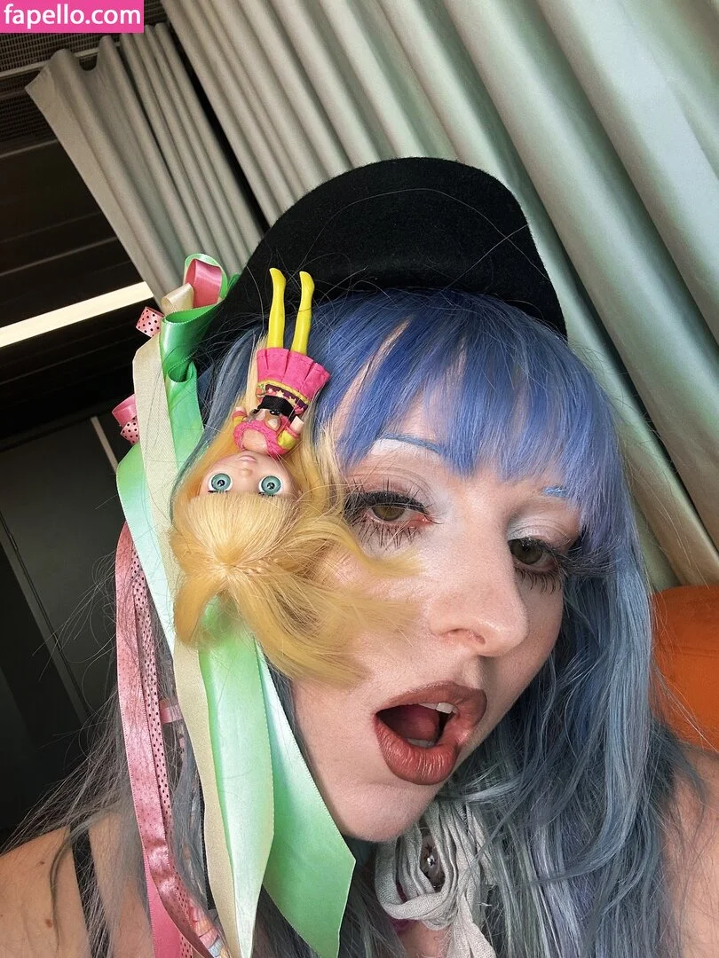 Ashnikko / ashnico / https: Onlyfans Photo Gallery 