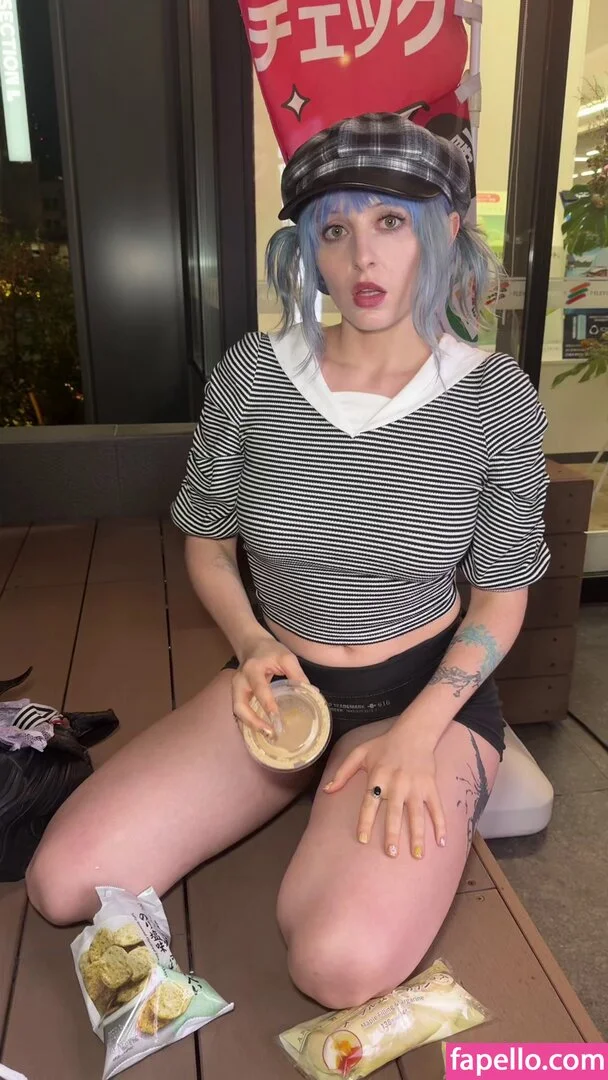 Ashnikko / ashnico / https: Onlyfans Photo Gallery 