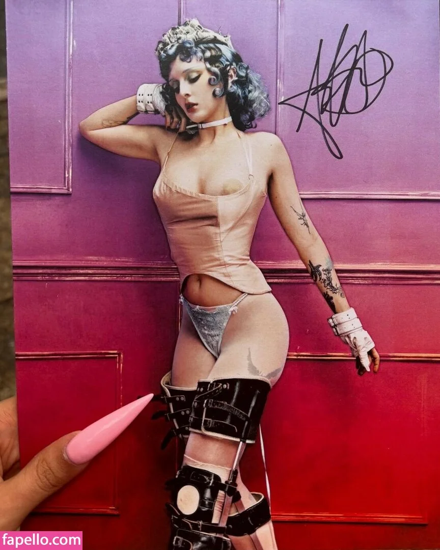 Ashnikko / ashnico / https: Onlyfans Photo Gallery 