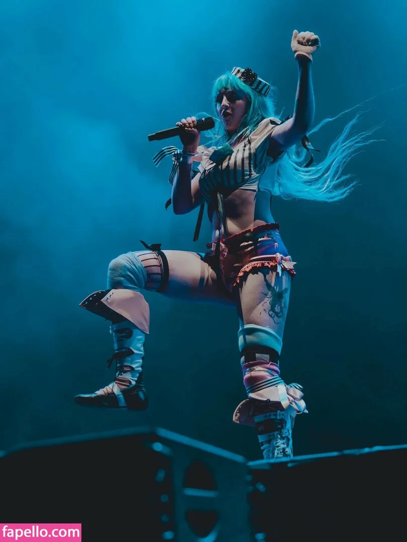 Ashnikko / ashnico / https: Onlyfans Photo Gallery 