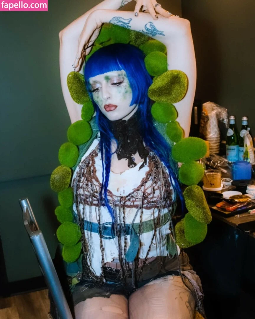 Ashnikko / ashnico / https: Onlyfans Photo Gallery 