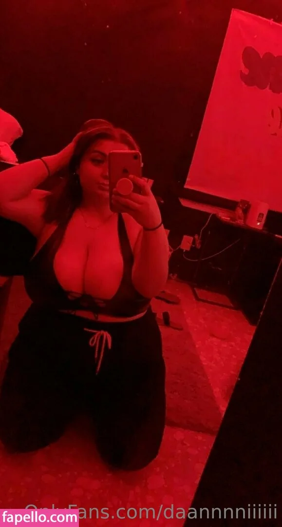 daannnniiiiii Onlyfans Photo Gallery 
