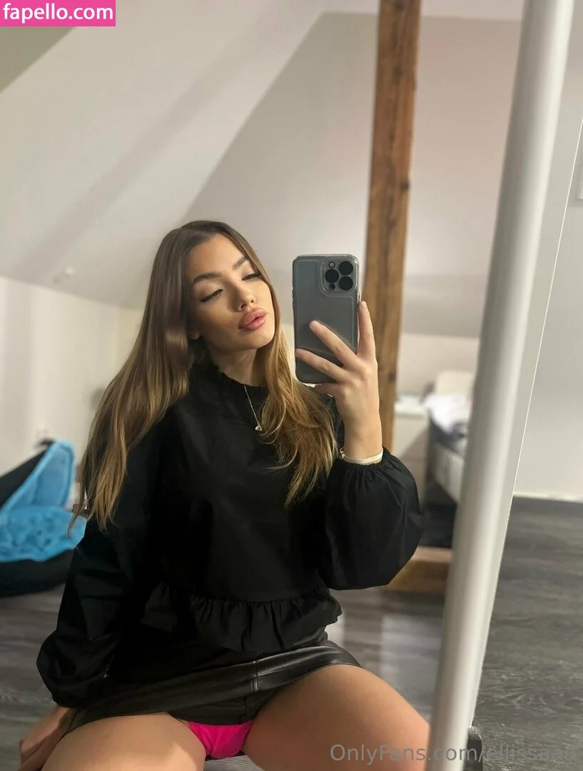 cosmicgorls / ellissaaa Onlyfans Photo Gallery 