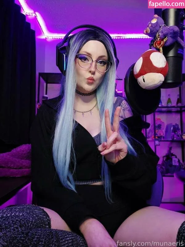 Munaeris / https: Onlyfans Photo Gallery 