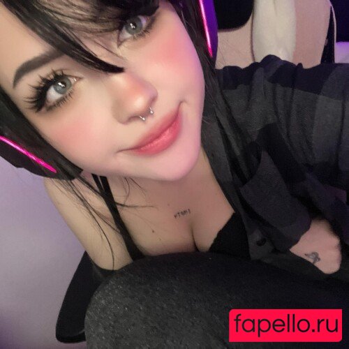 Laurinchhhe / sweetlaurasaenz Onlyfans Photo Gallery 