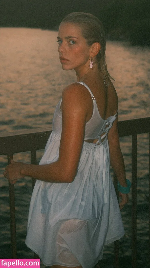 Becca Means / bbnoboobs / beccameans Onlyfans Photo Gallery 