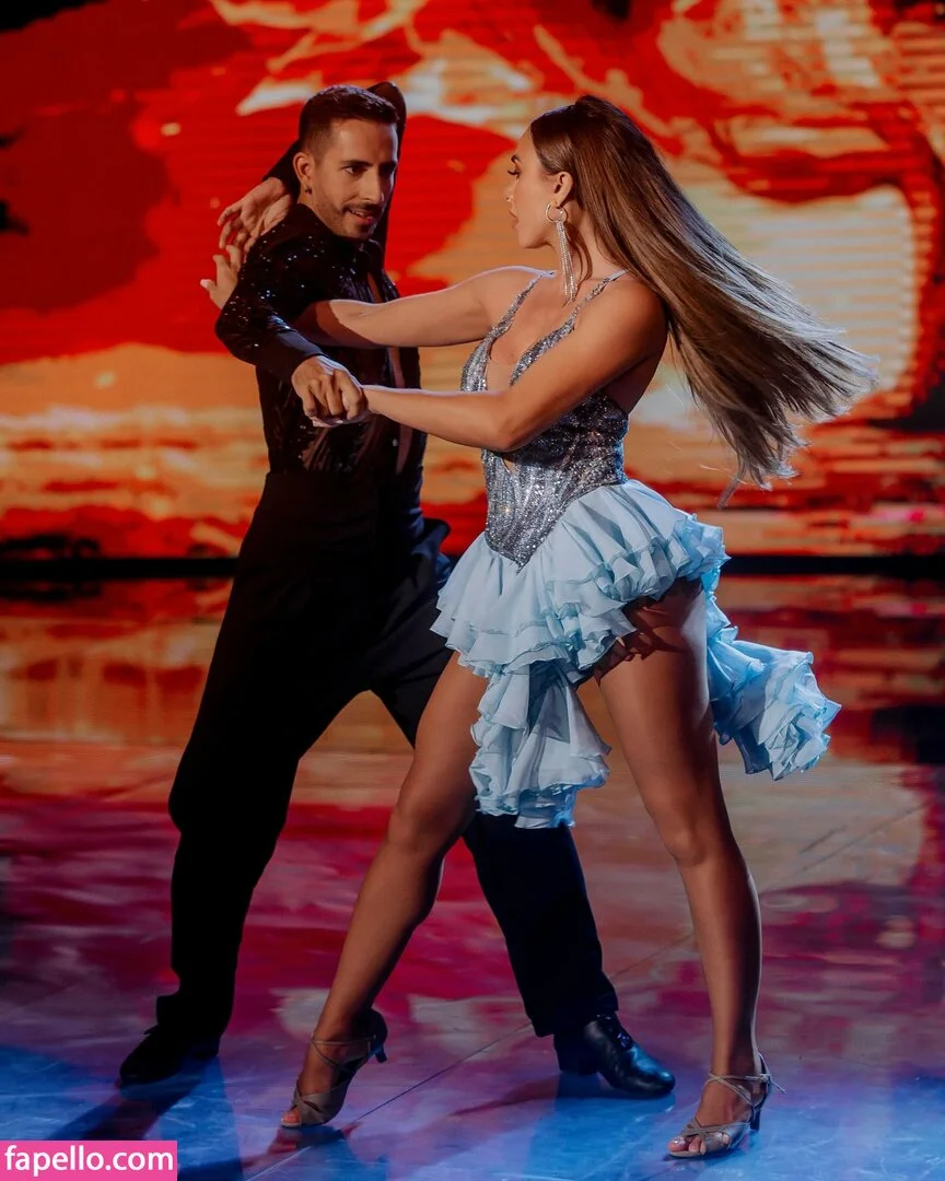 Nicole Bahls / https: / nicolebahls Onlyfans Photo Gallery 