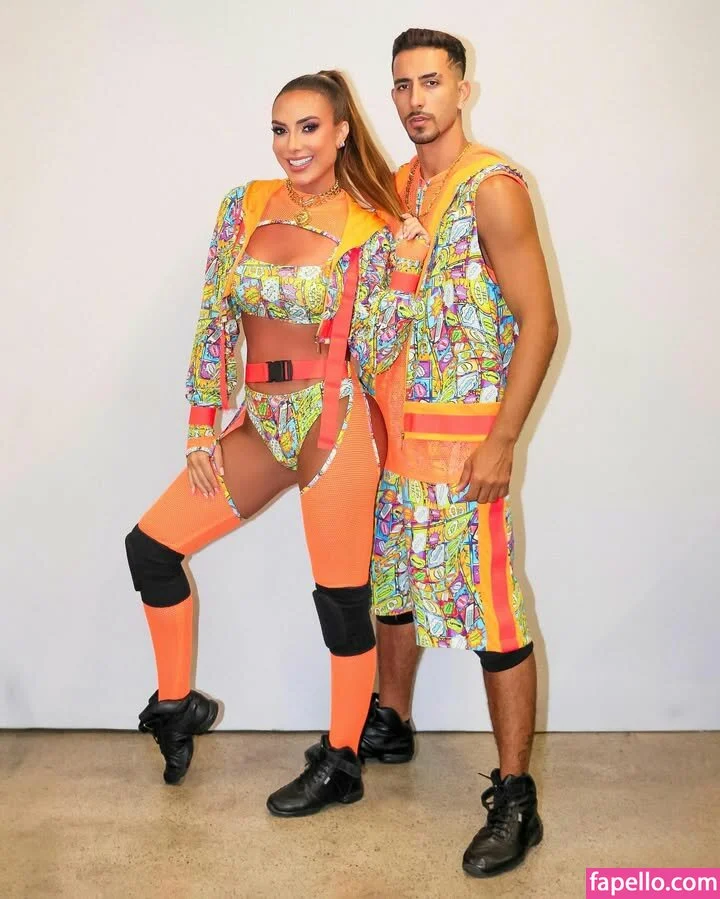 Nicole Bahls / https: / nicolebahls Onlyfans Photo Gallery 