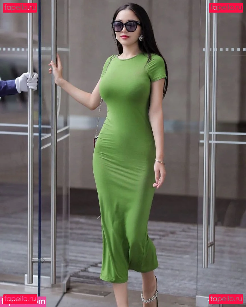 Eeziss / eeezisss Onlyfans Photo Gallery 