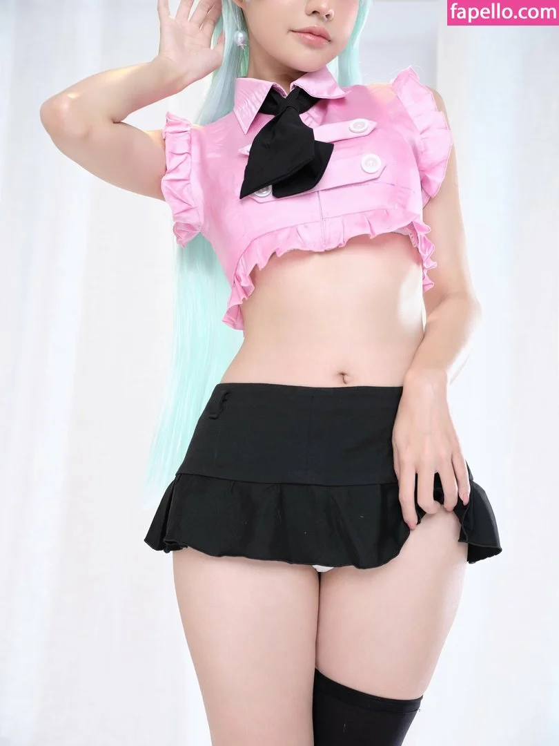 2011Pingping / Pingcos / Pingping / pingpinggg2011 Onlyfans Photo Gallery 