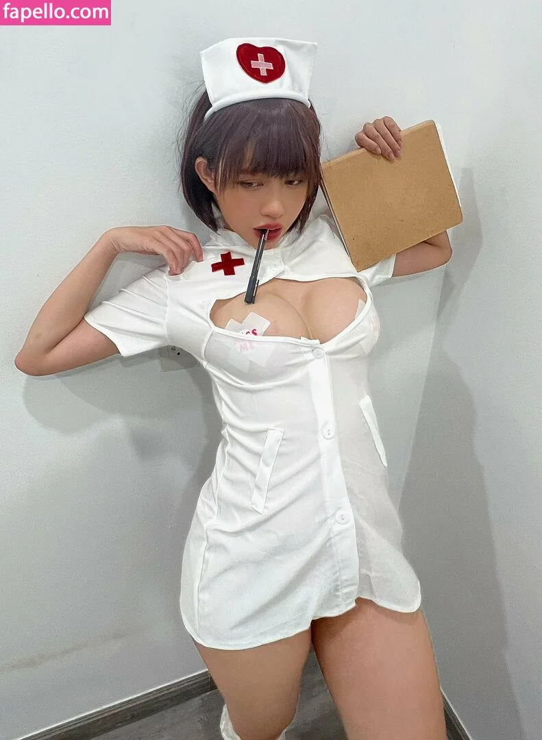 2011Pingping / Pingcos / Pingping / pingpinggg2011 Onlyfans Photo Gallery 