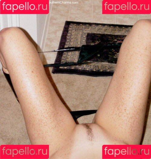 Lea Peach / https: Onlyfans Photo Gallery 