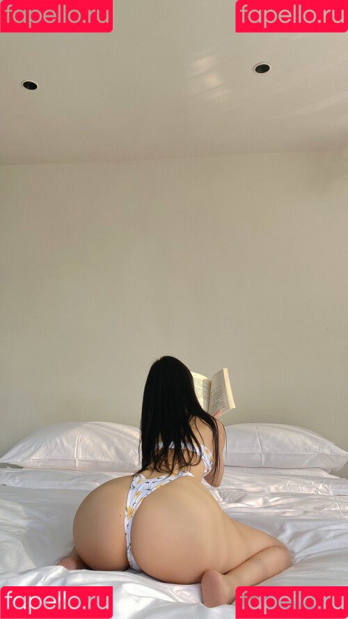 QiaoniuTT / 俏妞 Onlyfans Photo Gallery 