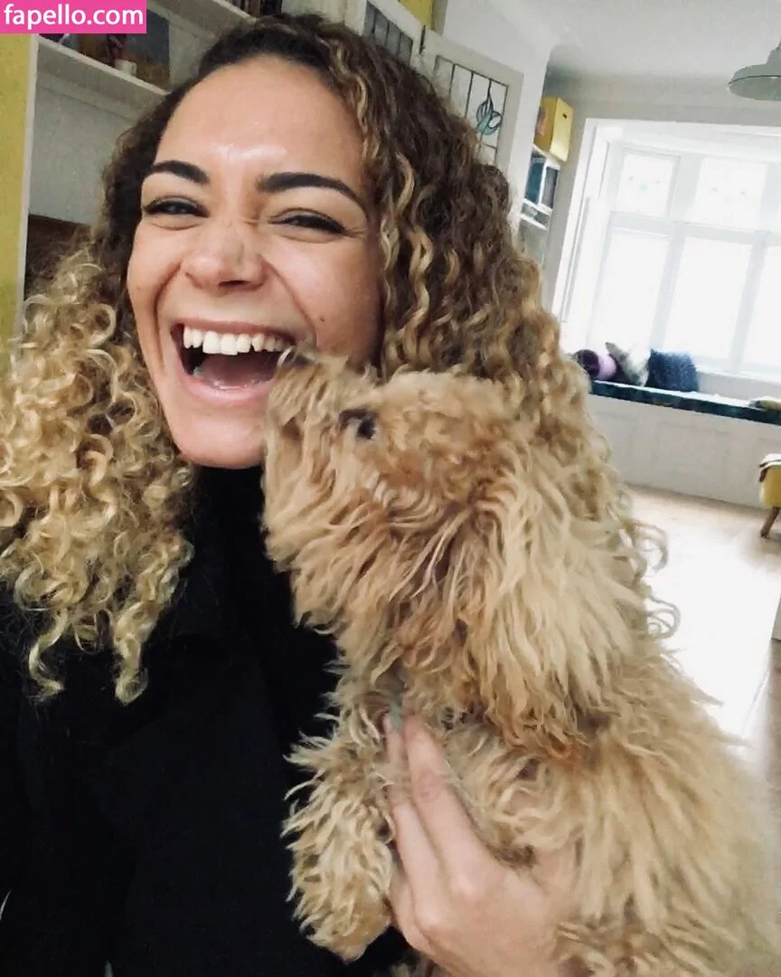 Echo Elliot / Echolikesyoga / https: Onlyfans Photo Gallery 