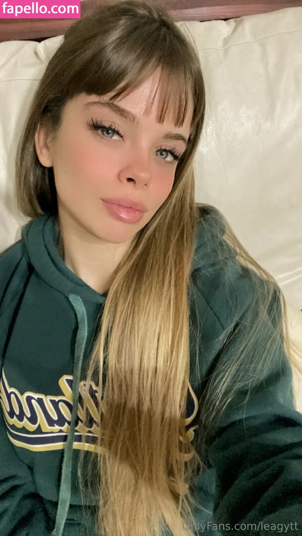 itsleaaa Onlyfans Photo Gallery 