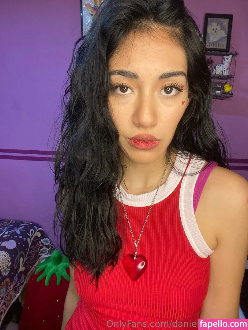 daniela.marquez / danielamarquezb_ Onlyfans Photo Gallery 