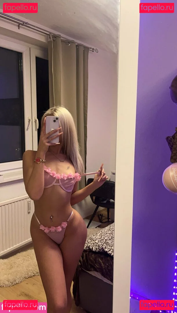 Castillo Onlyfans Photo Gallery 