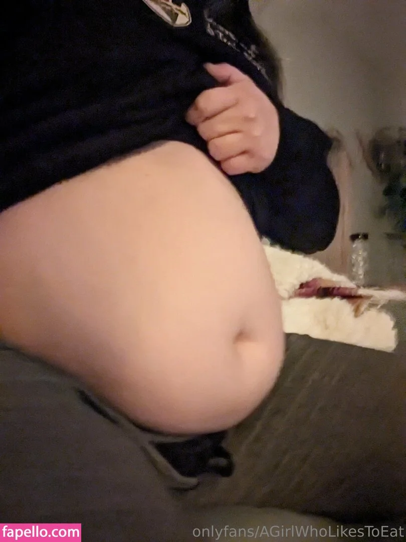 AGirlWhoLikesToEat / https: Onlyfans Photo Gallery 