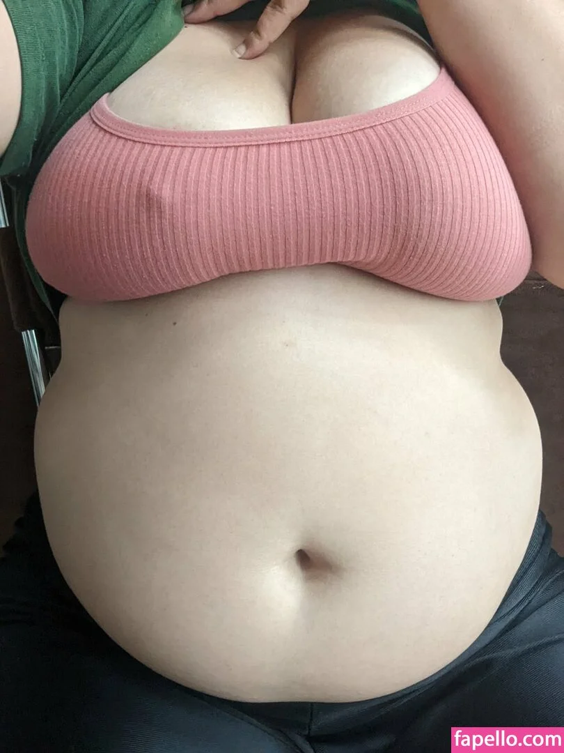 AGirlWhoLikesToEat / https: Onlyfans Photo Gallery 