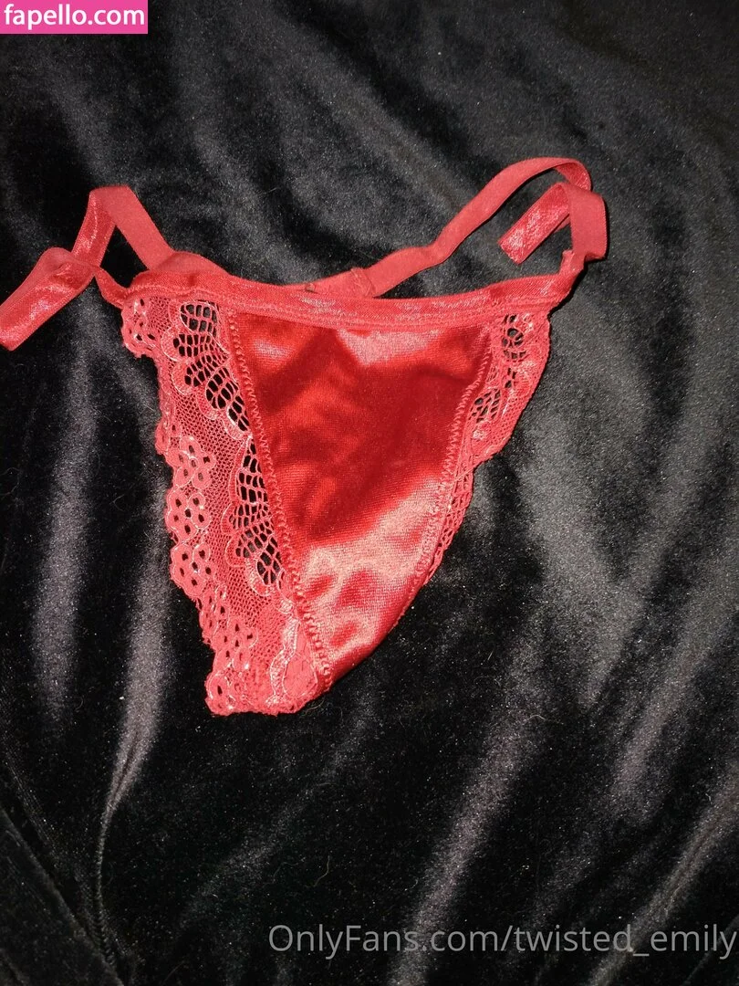 twisted_emily Onlyfans Photo Gallery 