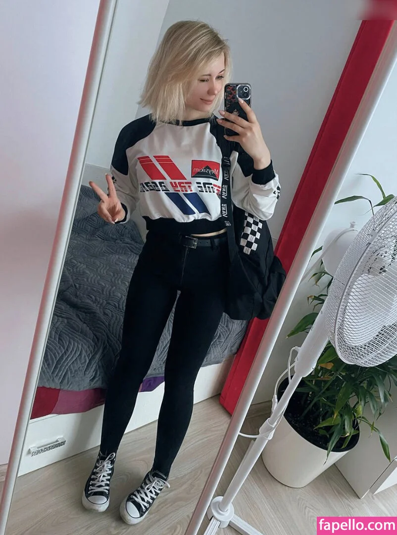 Mikasarino Onlyfans Photo Gallery 