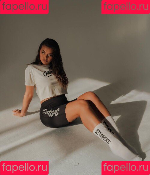 Sofia Jamora / sofiajamora Onlyfans Photo Gallery 