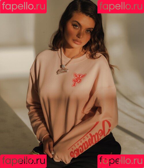 Sofia Jamora / sofiajamora Onlyfans Photo Gallery 