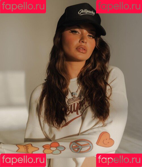 Sofia Jamora / sofiajamora Onlyfans Photo Gallery 