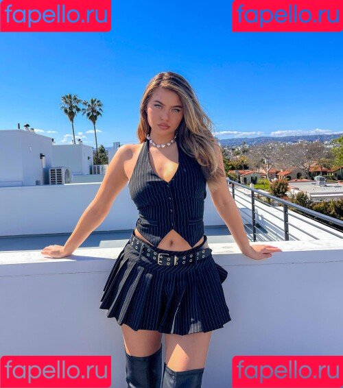 Sofia Jamora / sofiajamora Onlyfans Photo Gallery 