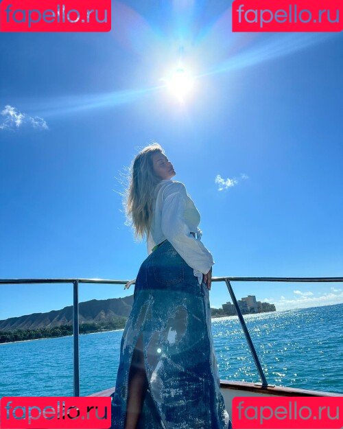 Sofia Jamora / sofiajamora Onlyfans Photo Gallery 