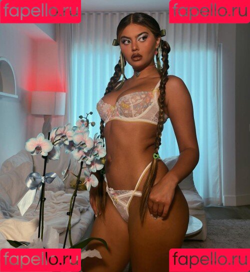 Sofia Jamora / sofiajamora Onlyfans Photo Gallery 