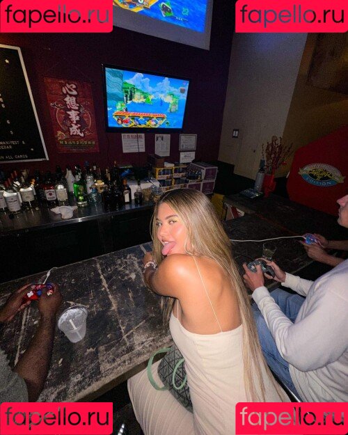 Sofia Jamora / sofiajamora Onlyfans Photo Gallery 