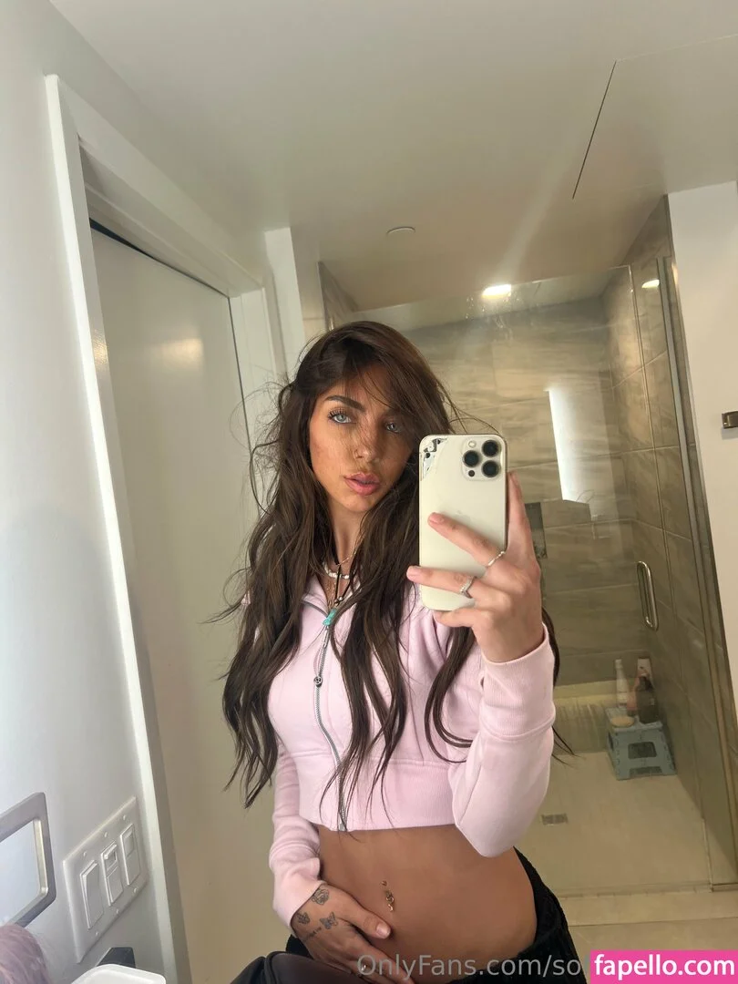 sofia mancilla / sofianextdoor Onlyfans Photo Gallery 