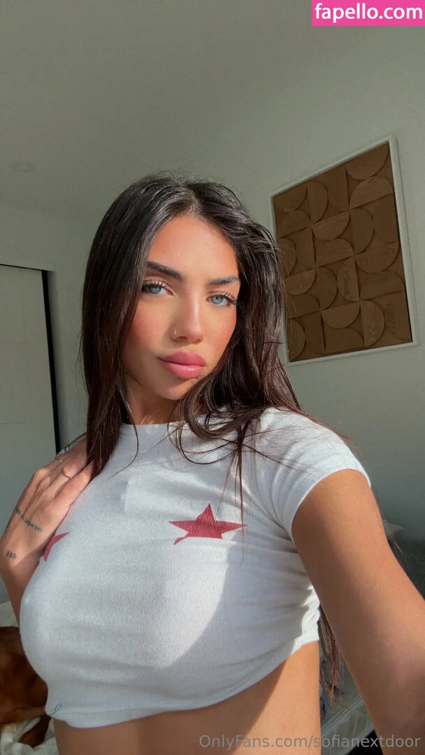 sofia mancilla / sofianextdoor Onlyfans Photo Gallery 