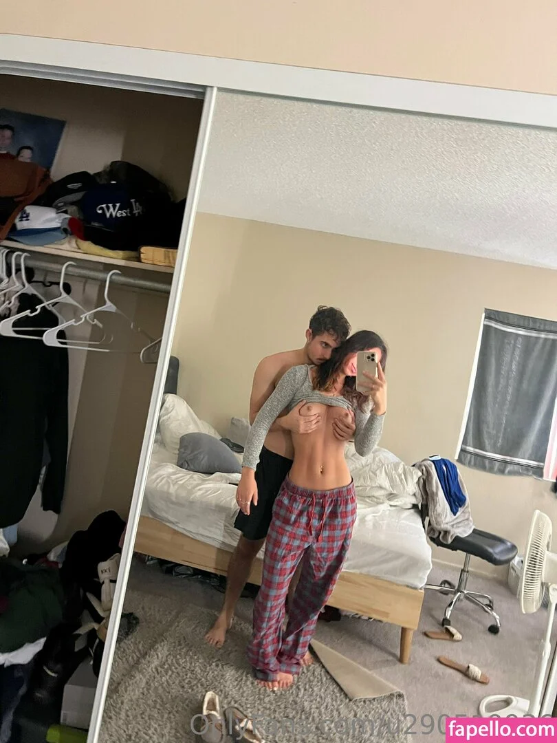 sofia mancilla / sofianextdoor Onlyfans Photo Gallery 