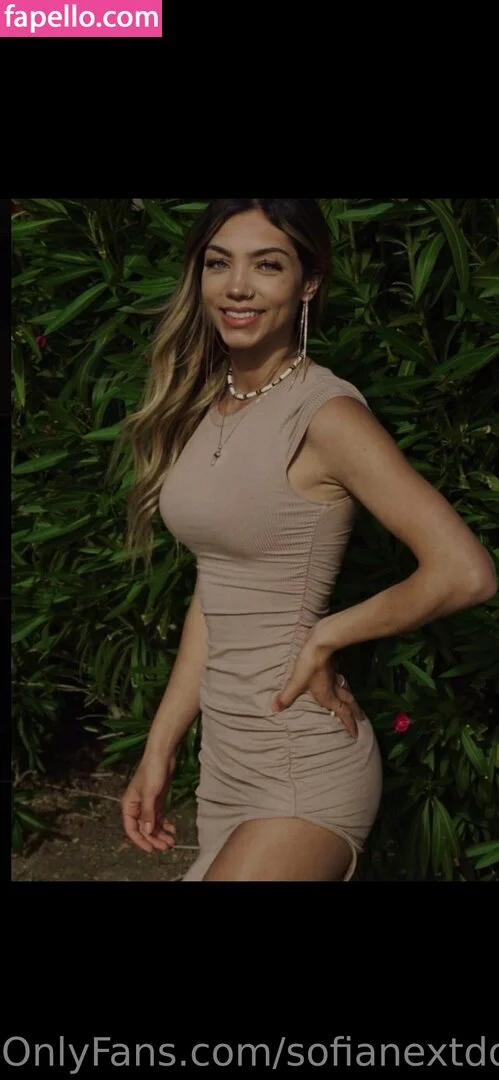 sofia mancilla / sofianextdoor Onlyfans Photo Gallery 