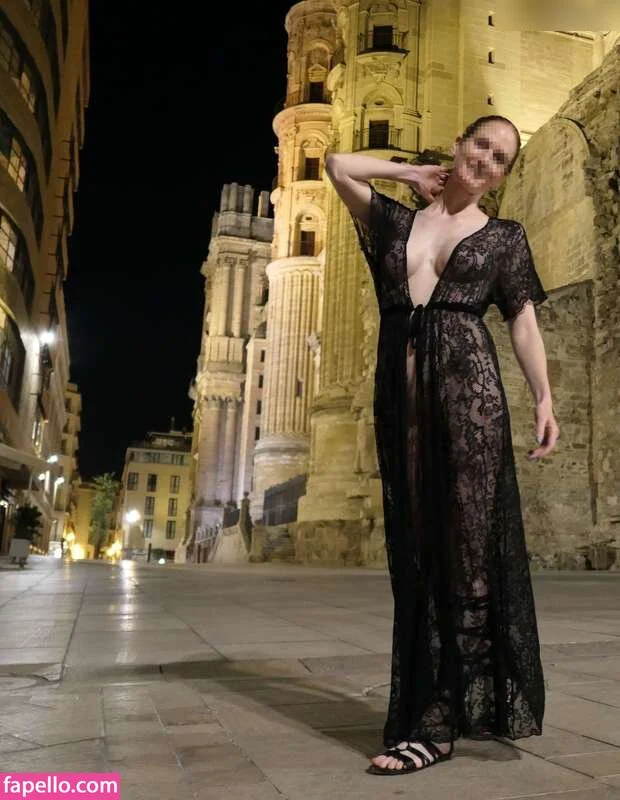 MiaExhib / https: / mia_exhib Onlyfans Photo Gallery 