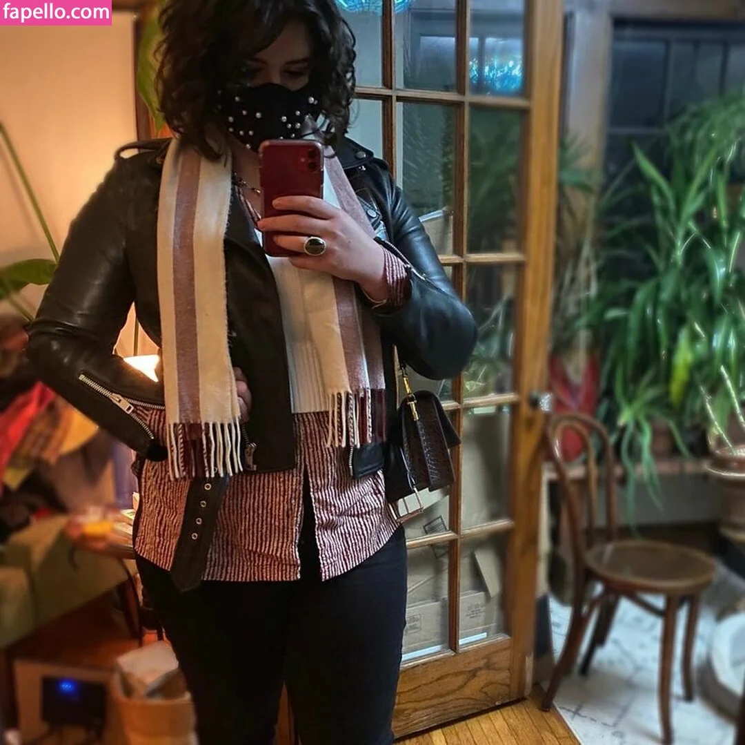 Olive Apple / https: / oliveapple42 Onlyfans Photo Gallery 