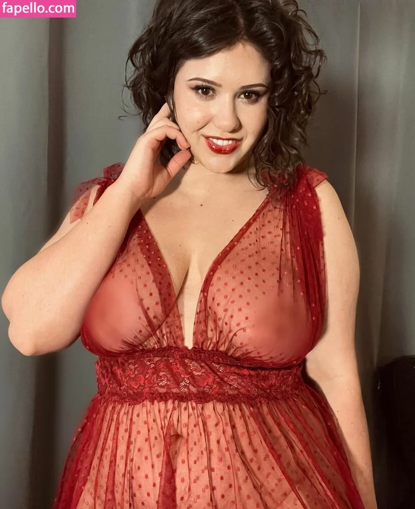 Olive Apple / https: / oliveapple42 Onlyfans Photo Gallery 