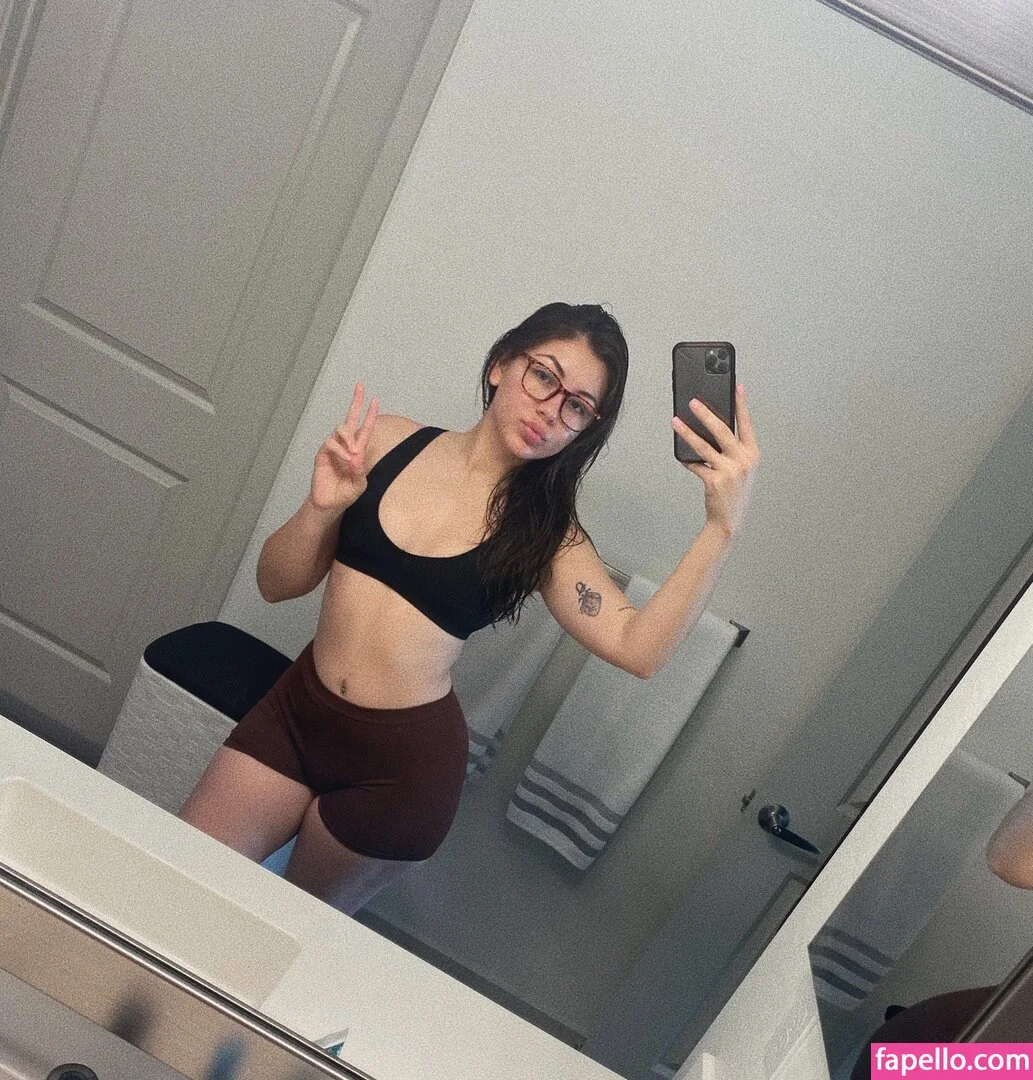 berraka / berrakkita Onlyfans Photo Gallery 