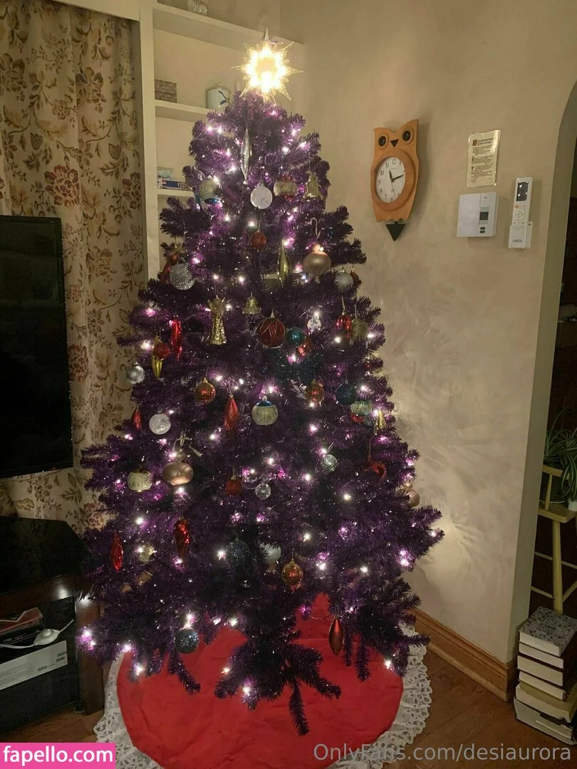 Desi Aurora / desi_auroraa / desiaurora / https: Onlyfans Photo Gallery 