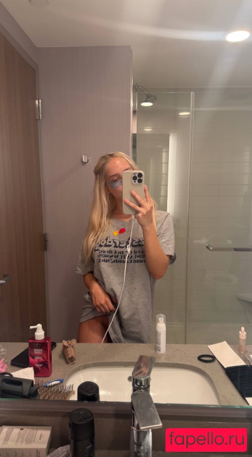 Avsbliss / Julia Tate / juliatate04 Onlyfans Photo Gallery 