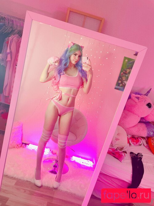 Lea Lolly / https: / lealolly Onlyfans Photo Gallery 